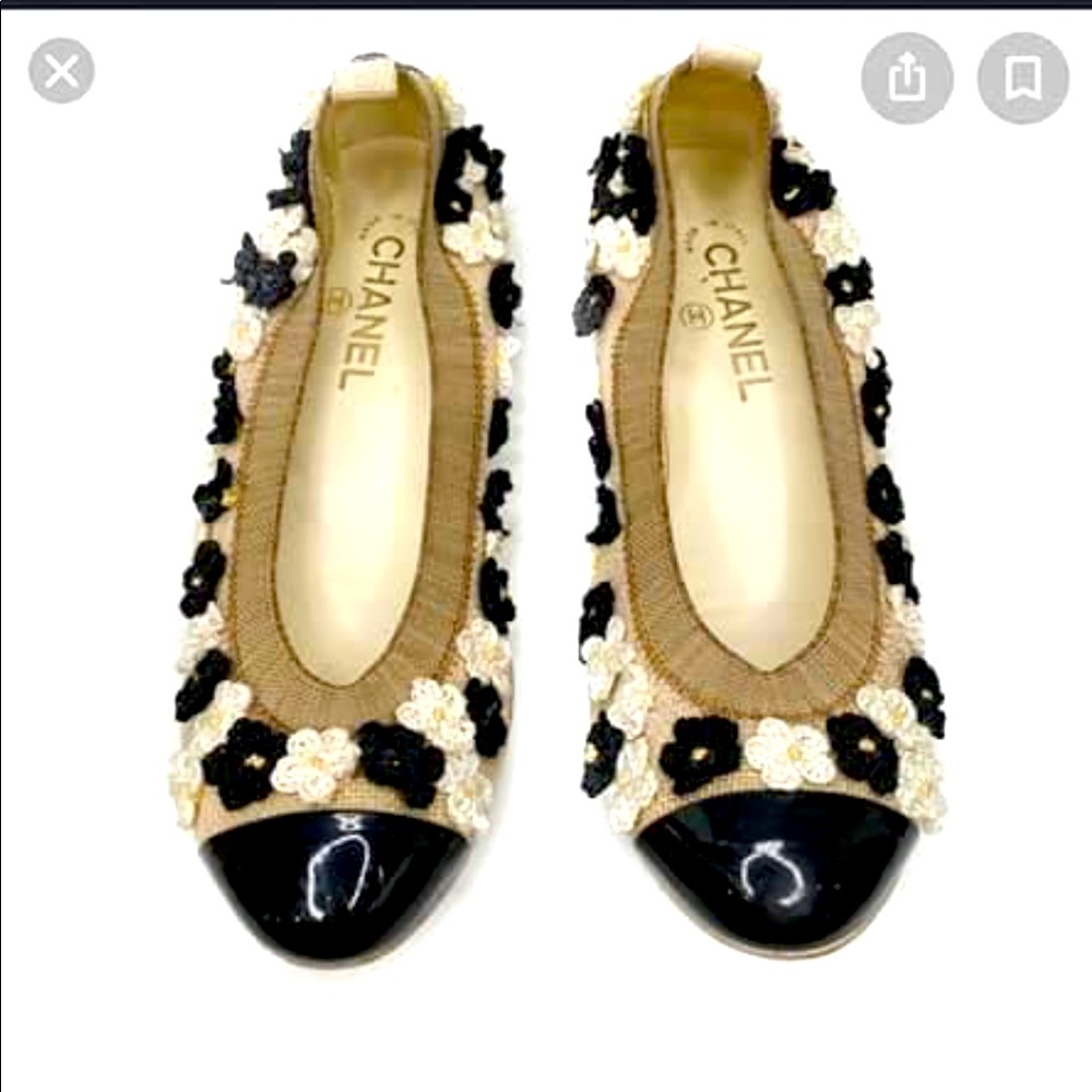 Chanel crochet black floral patent flats 40 10 US